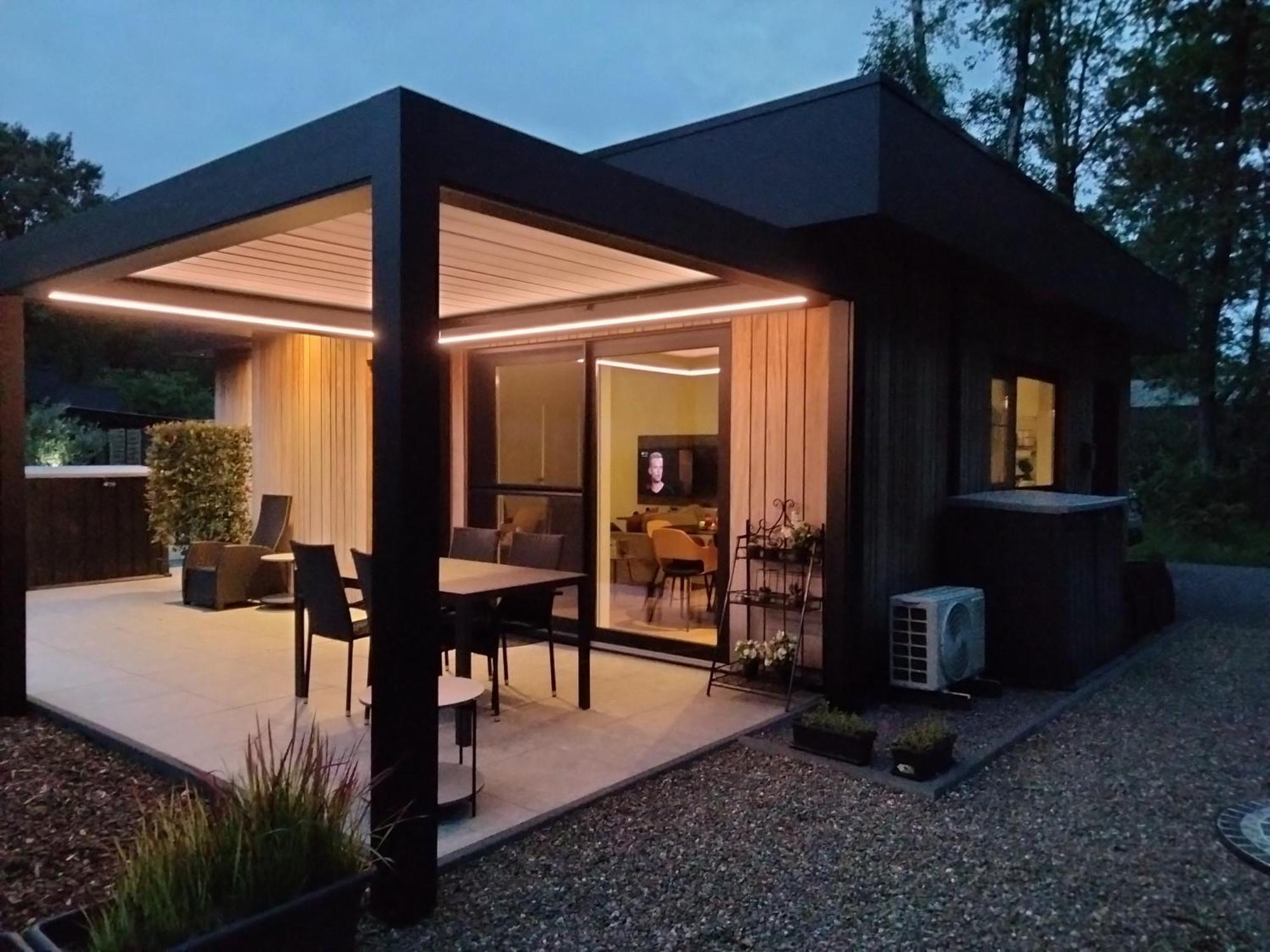 Theressa - Free Wifi En Netflix Zutendaal Exterior foto