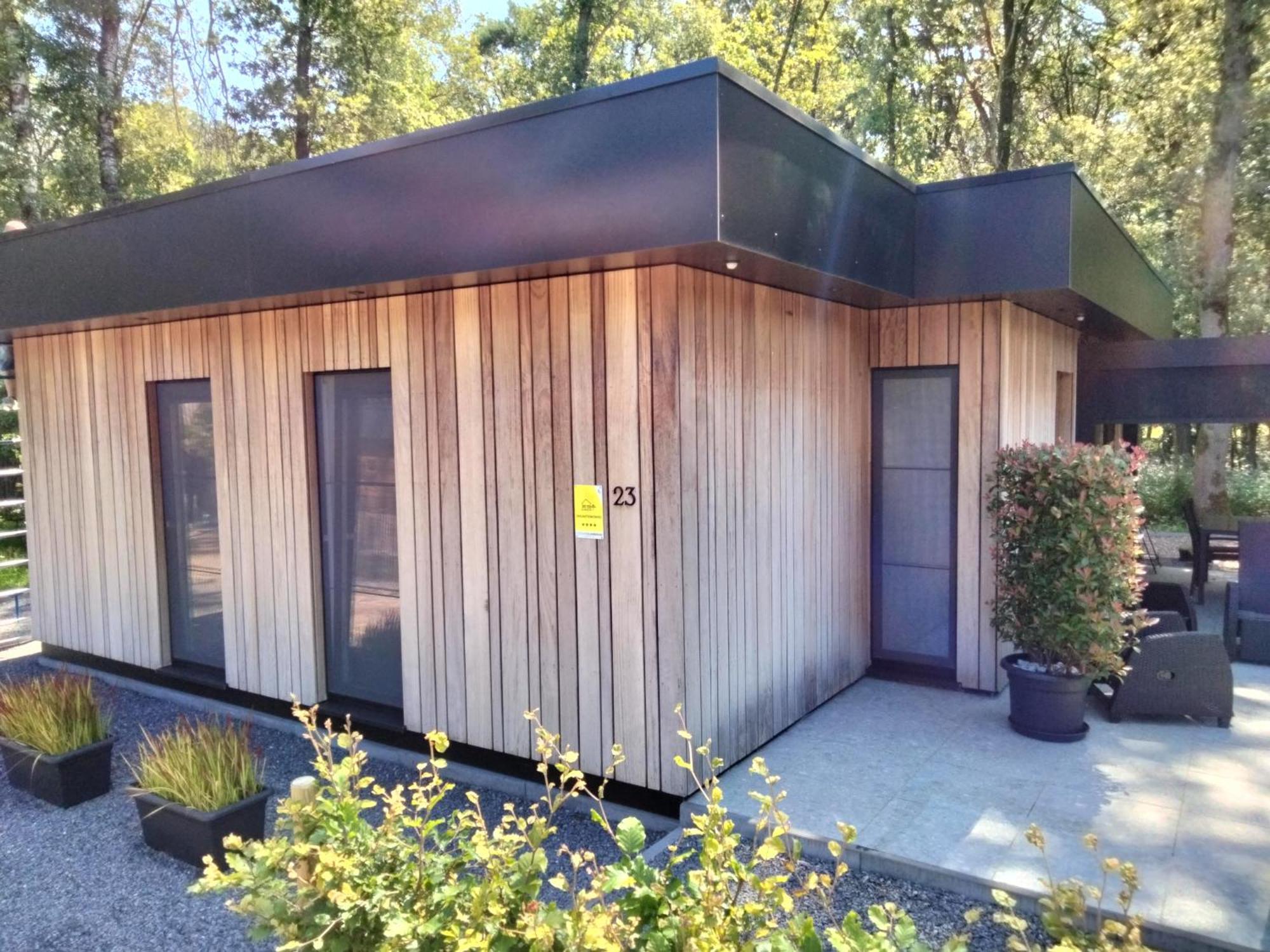 Theressa - Free Wifi En Netflix Zutendaal Exterior foto
